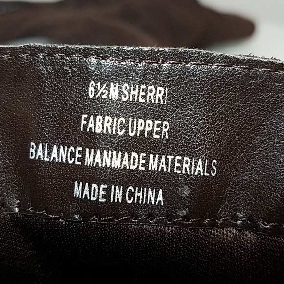 Judith Chocolate Brown Boots - Picture 5 of 8